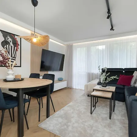 Klimatyzowany Z Balkonem Blisko Centrum Krakowa By Renters